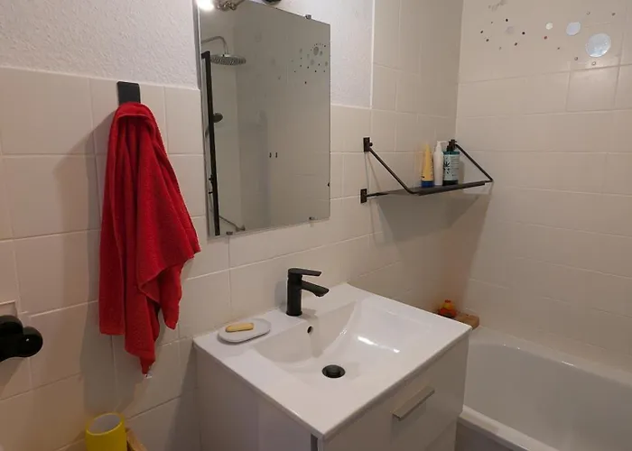 Un étage Entier Dans Maison Appartement *