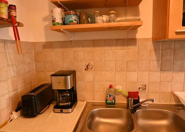 Appartement Un étage Entier Dans Maison *